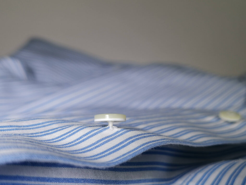 shirt-button-wrapping