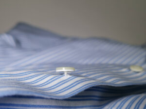shirt-button-wrapping